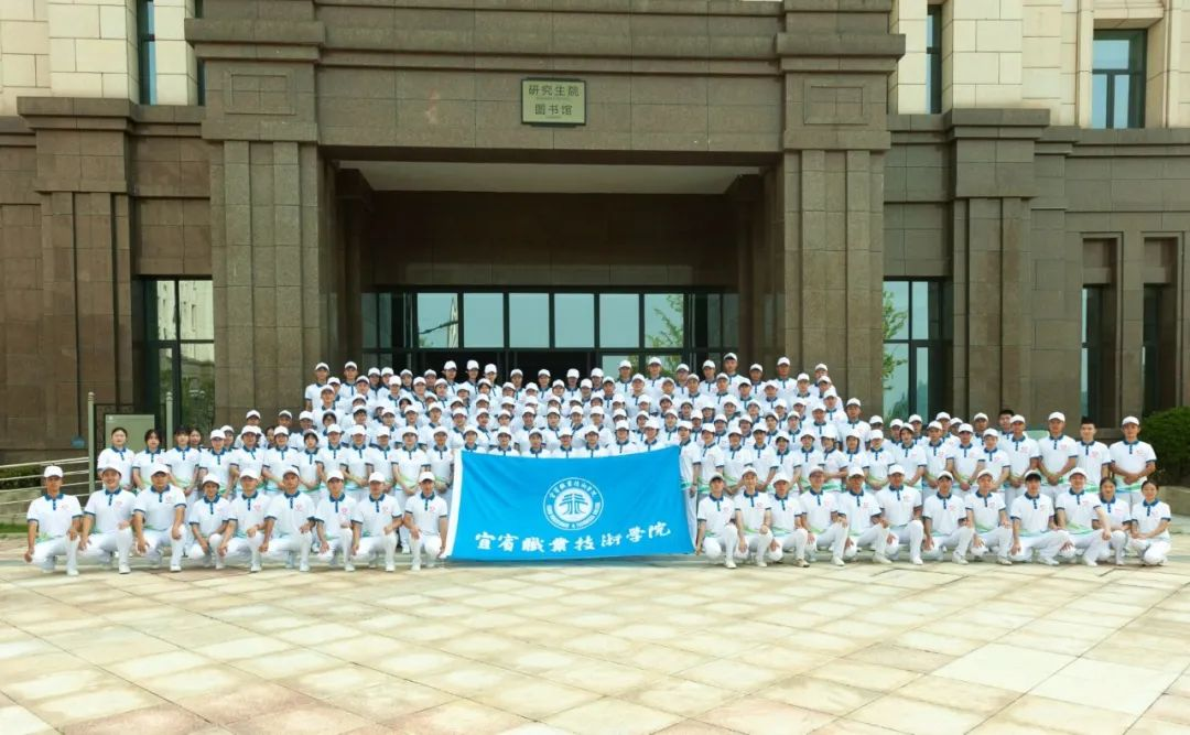 能工巧匠聚戎城   志愿服务展风采