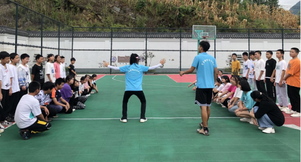 体育文化助成长 快乐学校育新人——宜宾职业技术学院“追梦大运”志愿服务队2022年  暑期“三下乡”社会实践活动系列报道（二）