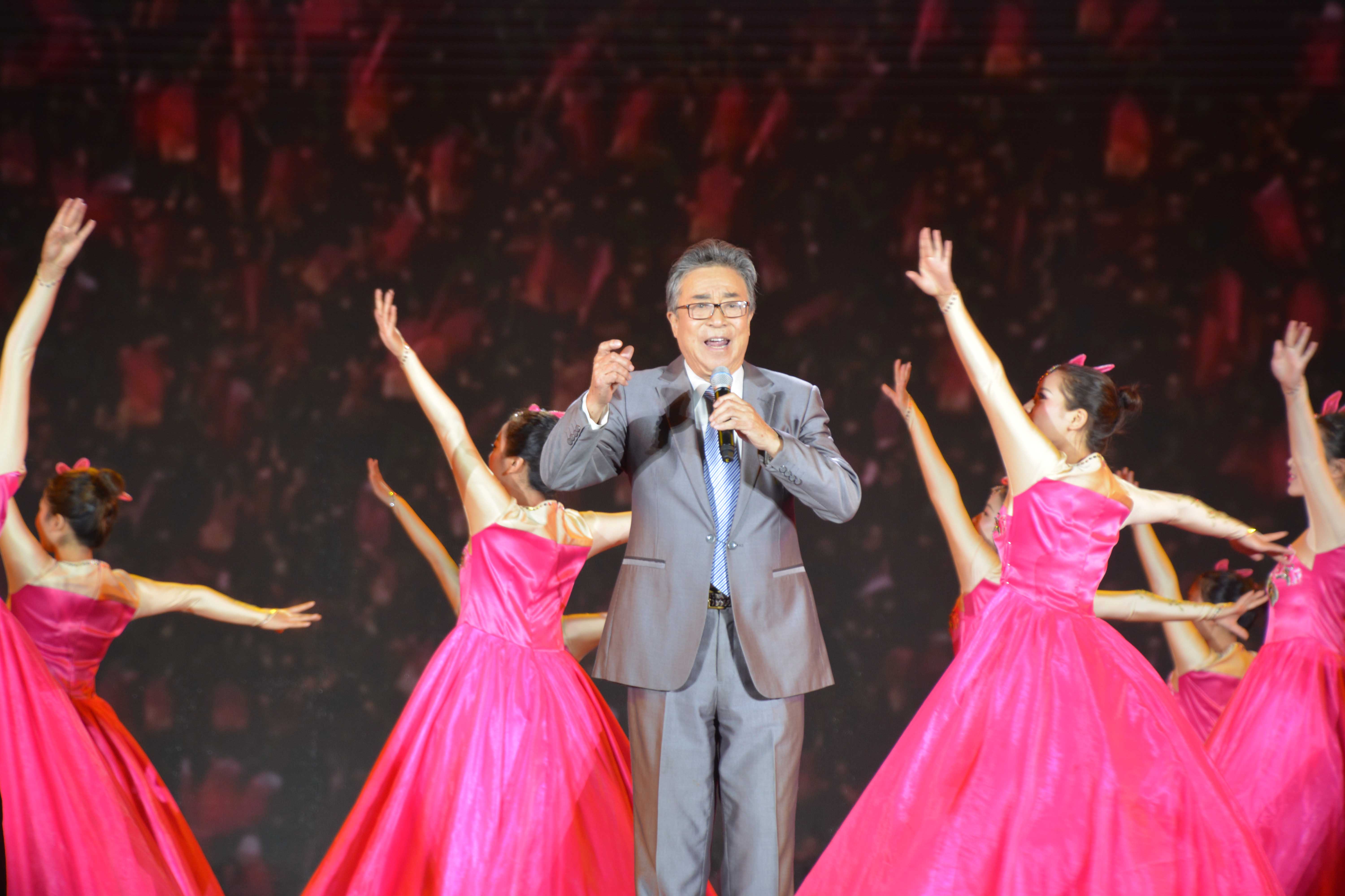 传统文化进校园-李光羲老师演出