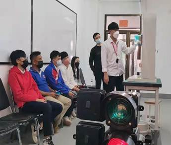 90c677880e2e0d113c7782ec7499241