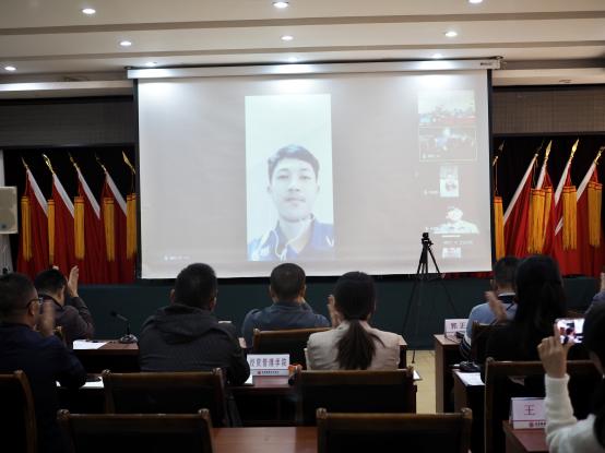 30288093A9D8E9CD94507C73ADFFA015